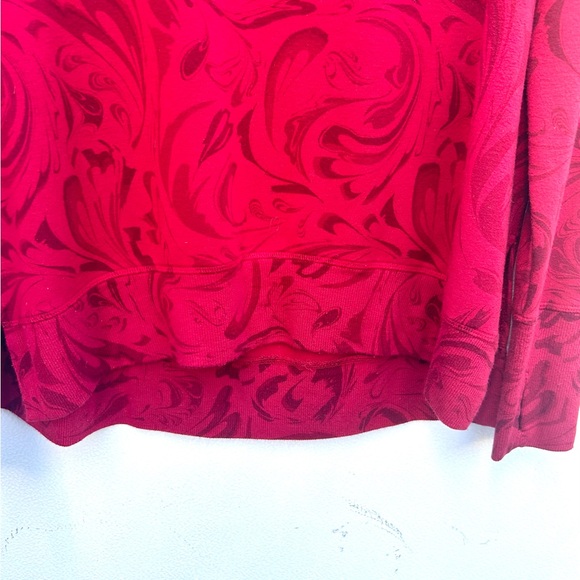 Athleta V-neck sweatshirt M coastal luxe holiday red and black swirl athleisure - Picture 7 of 14